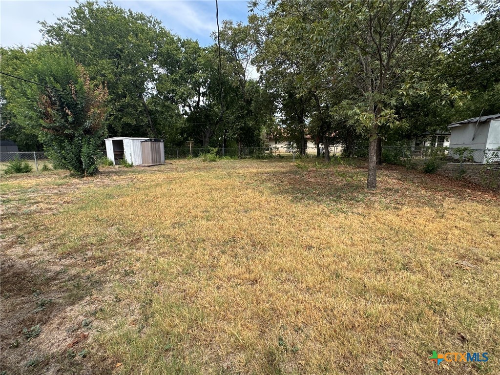 main property photo 16