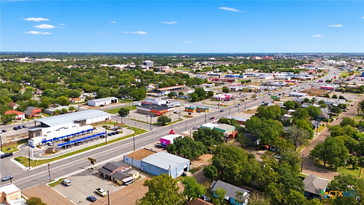 main property photo 25