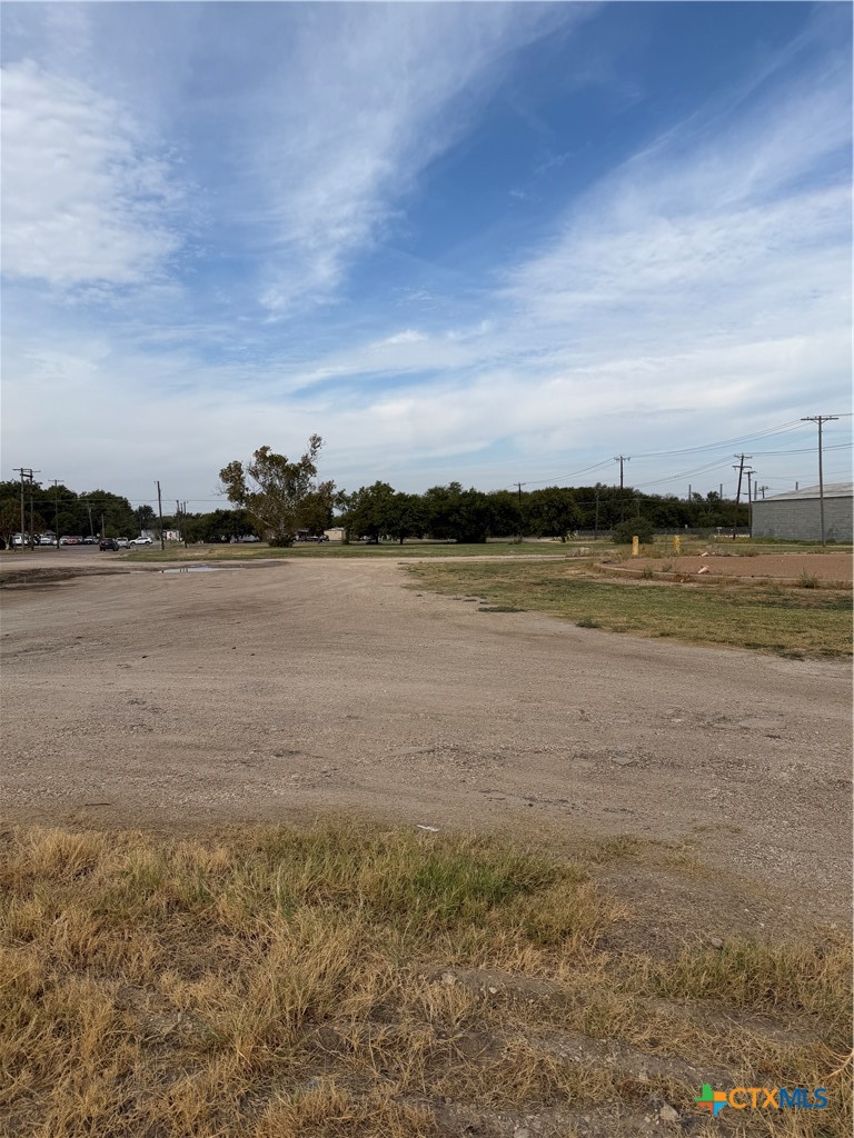 main property photo 12