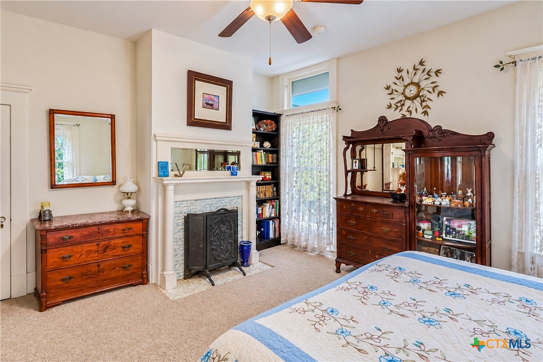 main property photo 17