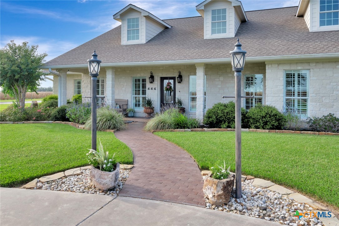 main property photo 3