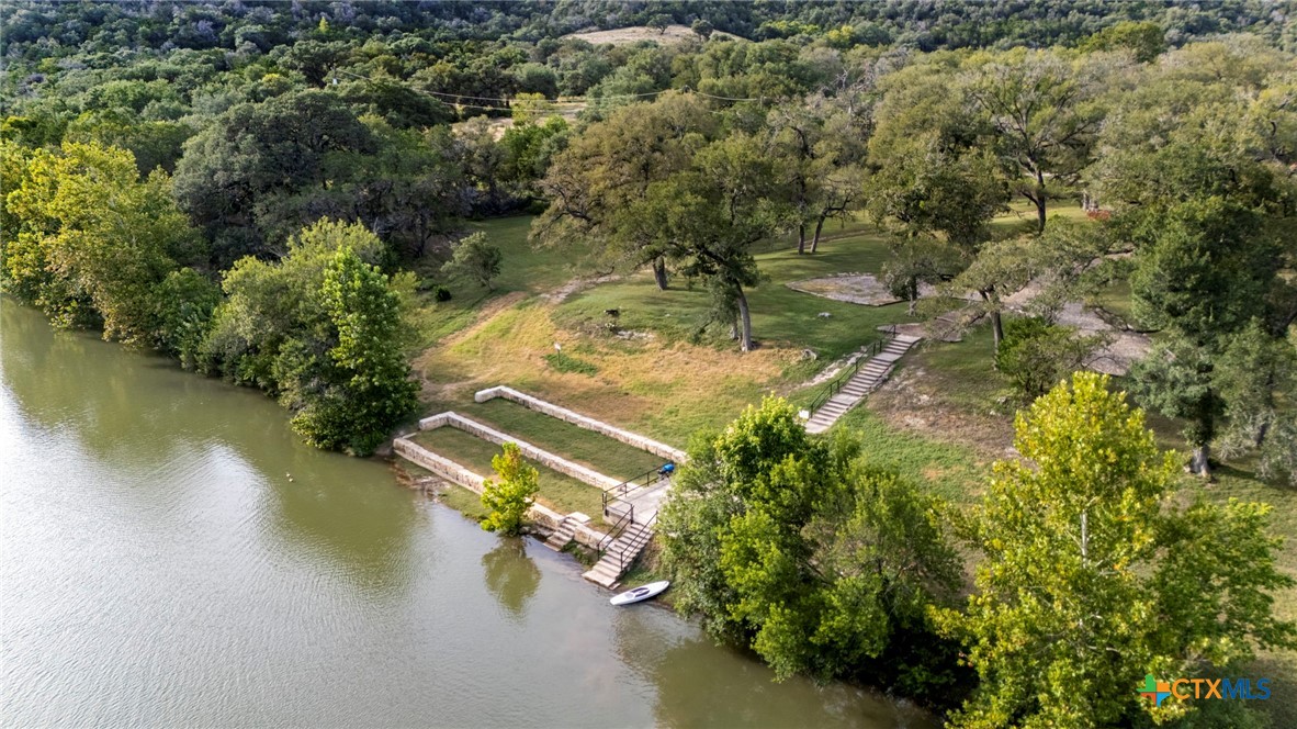 main property photo 41