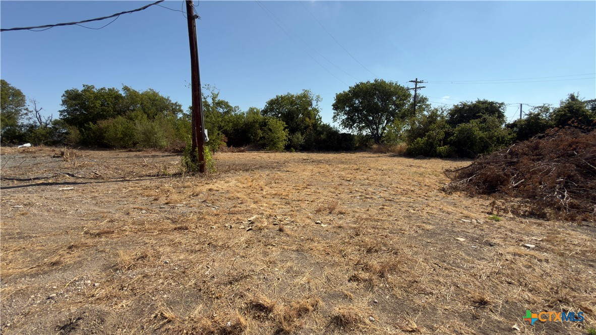 main property photo 11