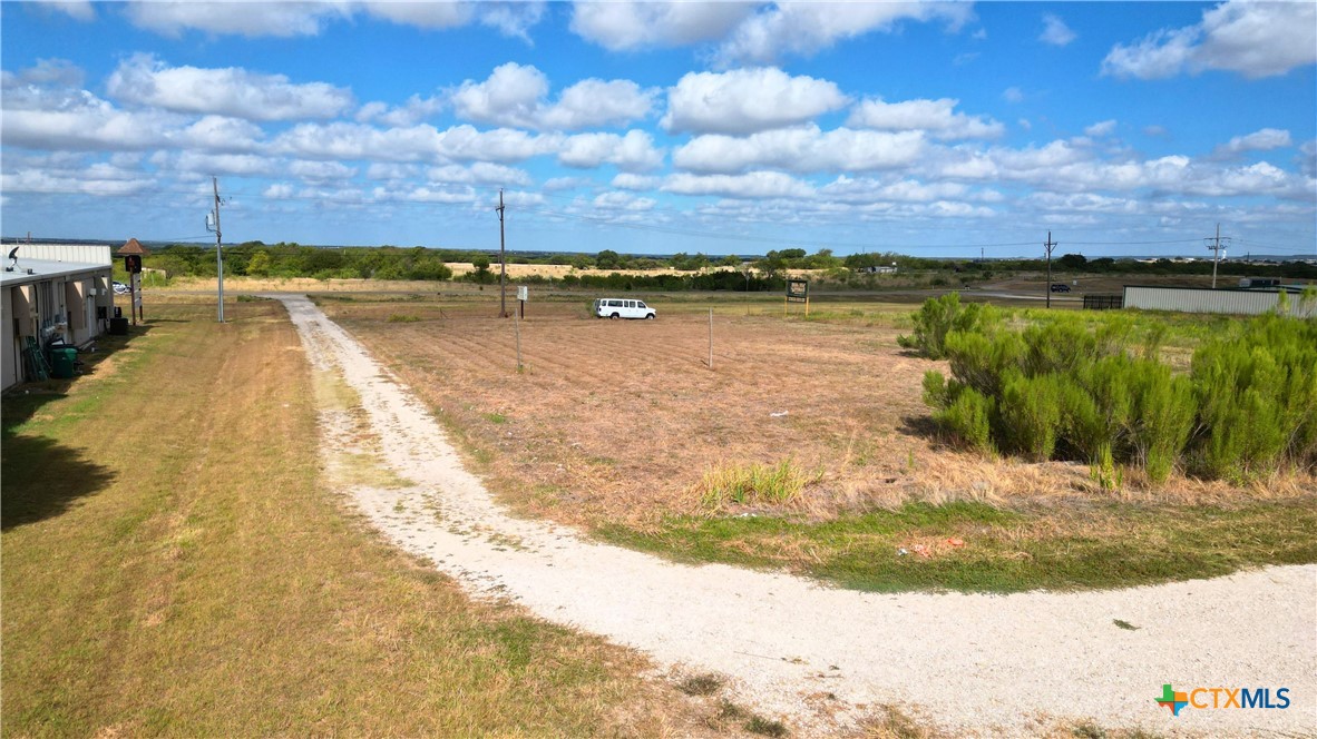main property photo 9