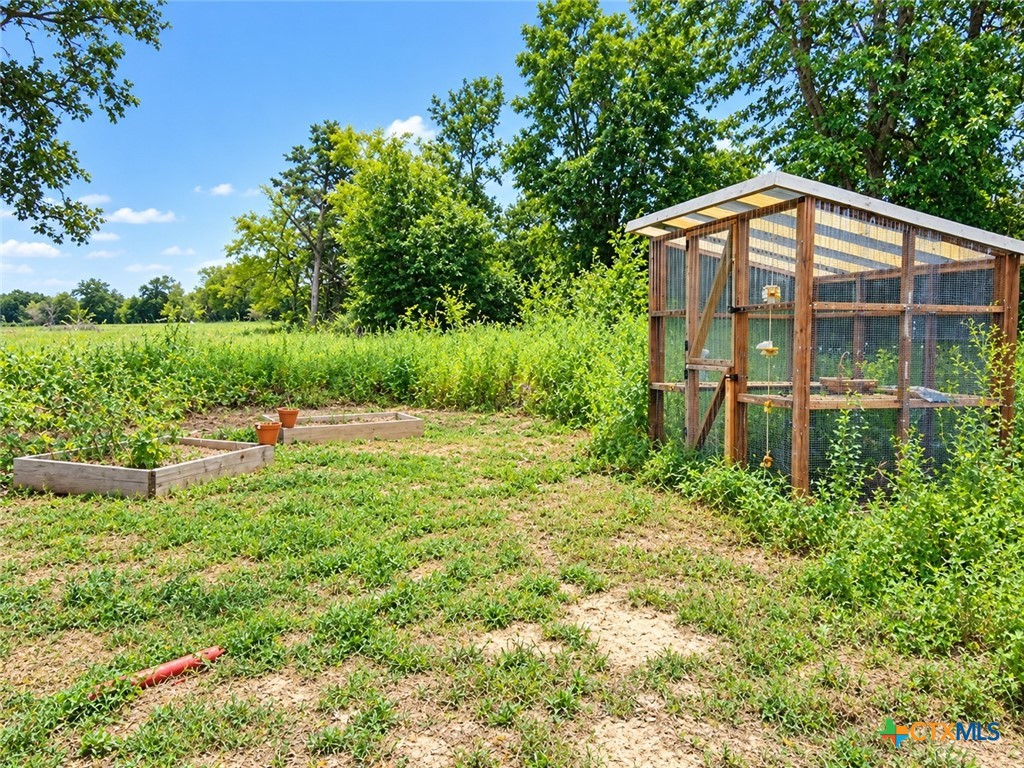 main property photo 22