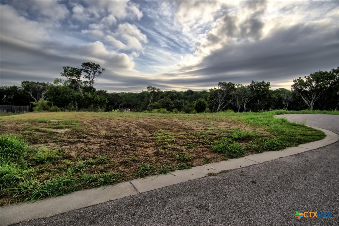 main property photo 19