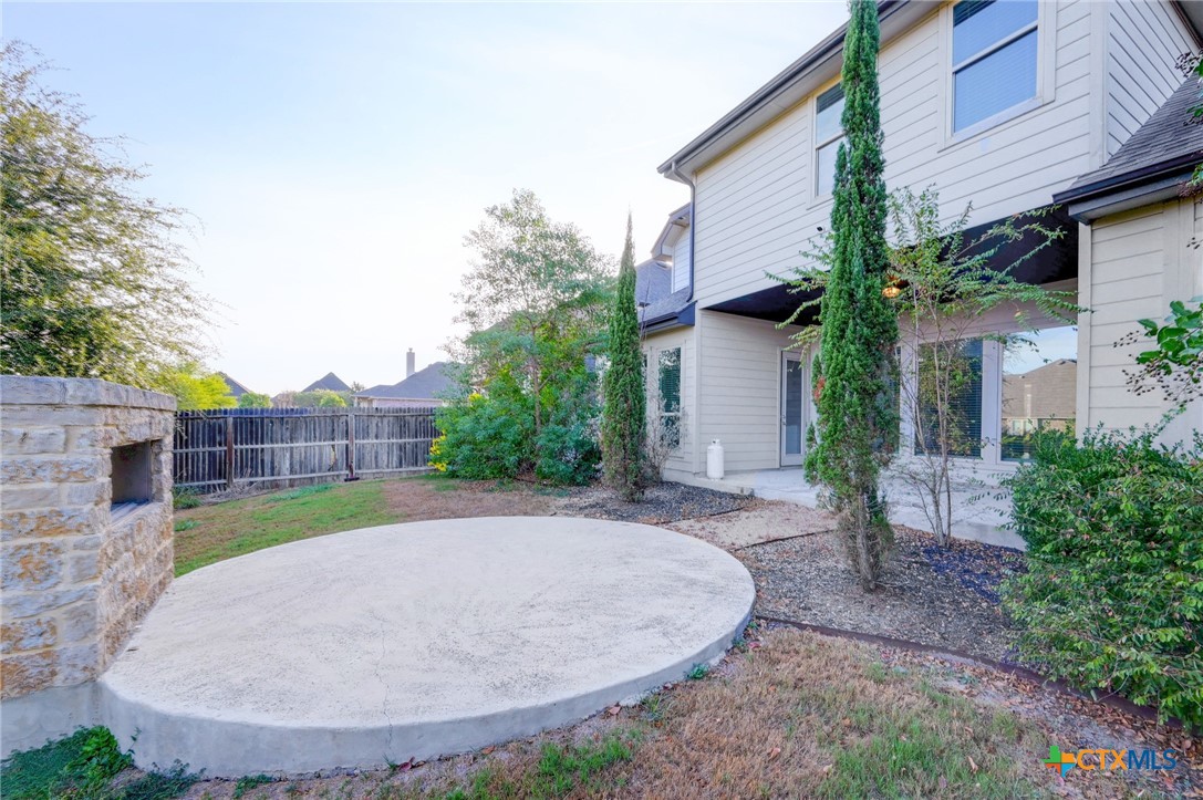 main property photo 39