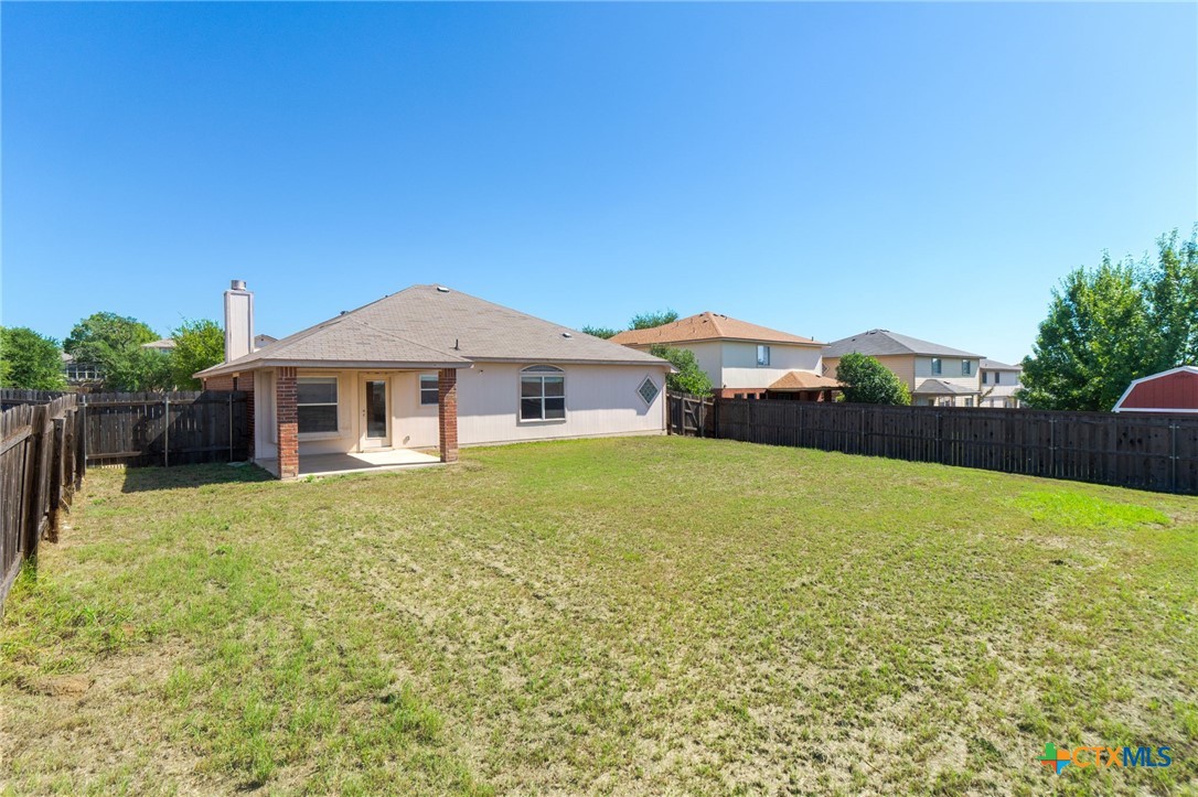 main property photo 23