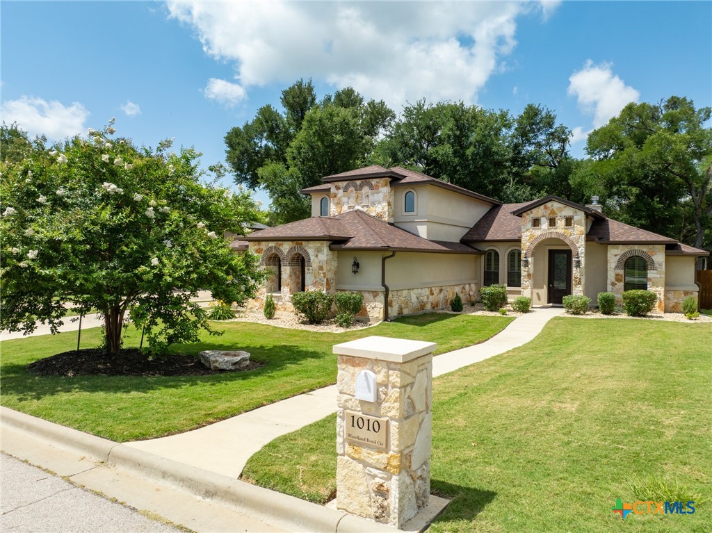 main property photo 5
