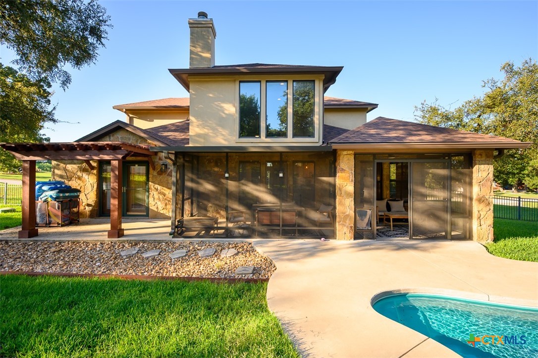 main property photo 34