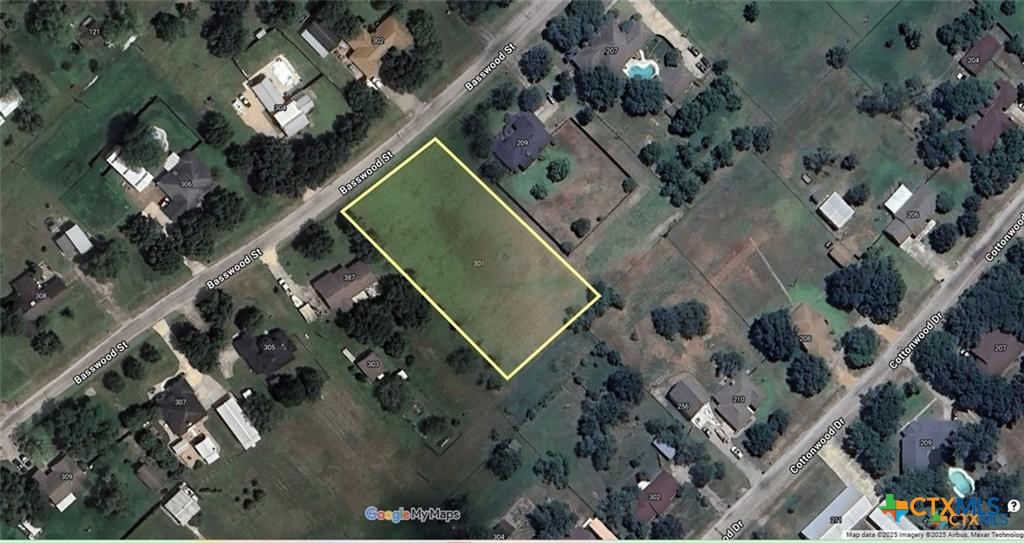 main property photo 4
