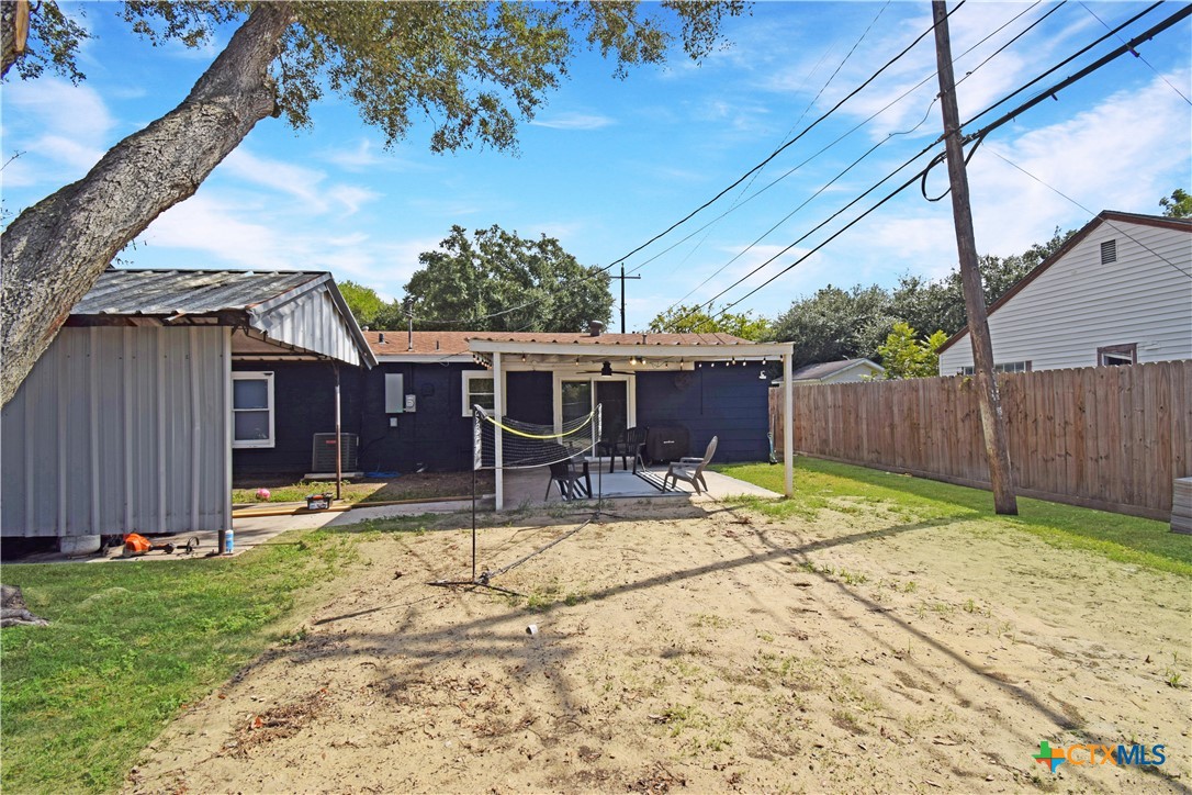 main property photo 11