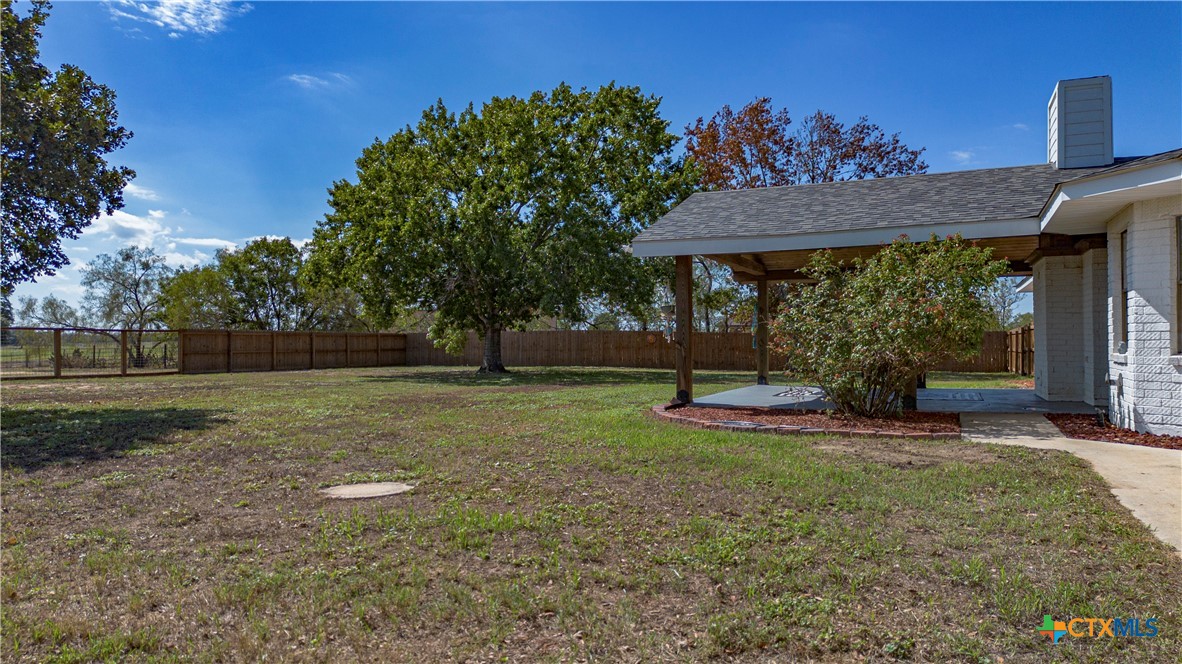 main property photo 35