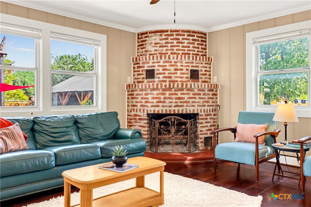 main property photo 12