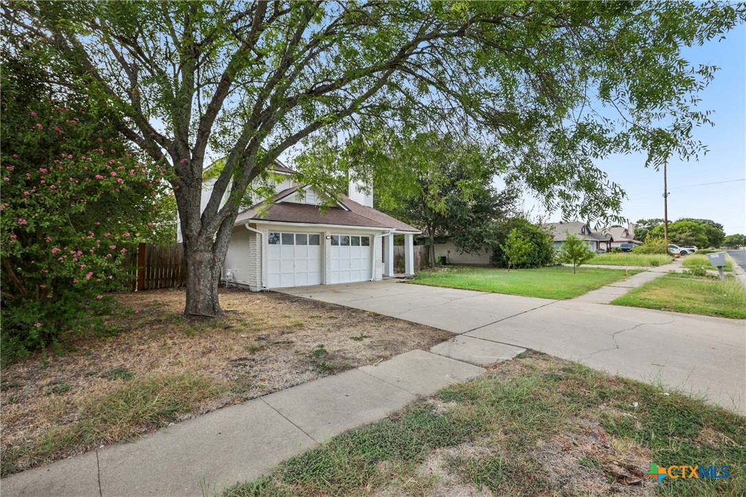 main property photo 19