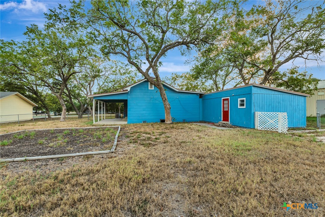 main property photo 44