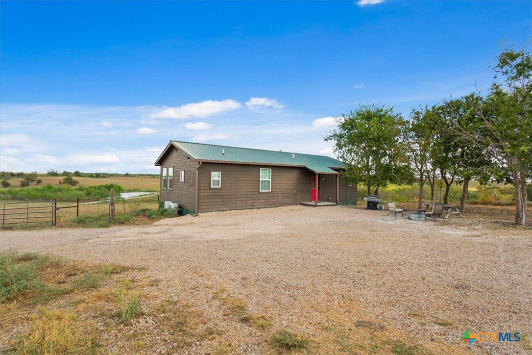 main property photo 33