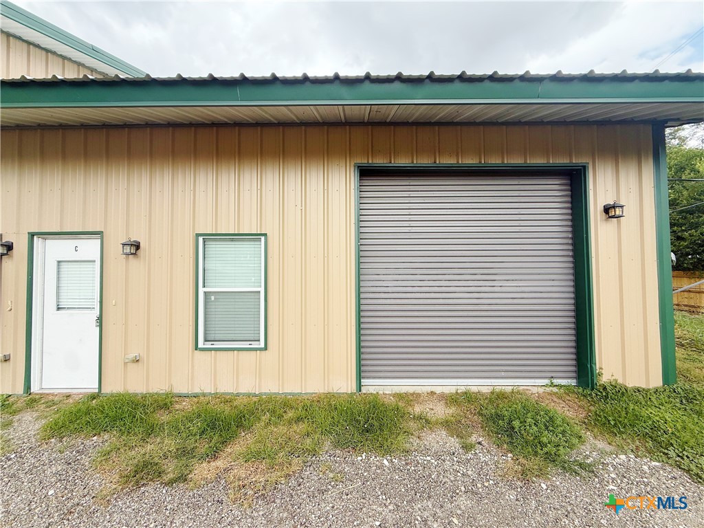 main property photo 10