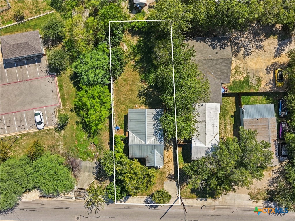 main property photo 29