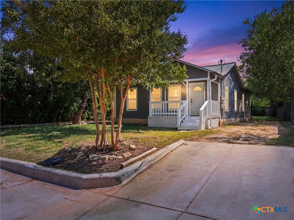 main property photo 3