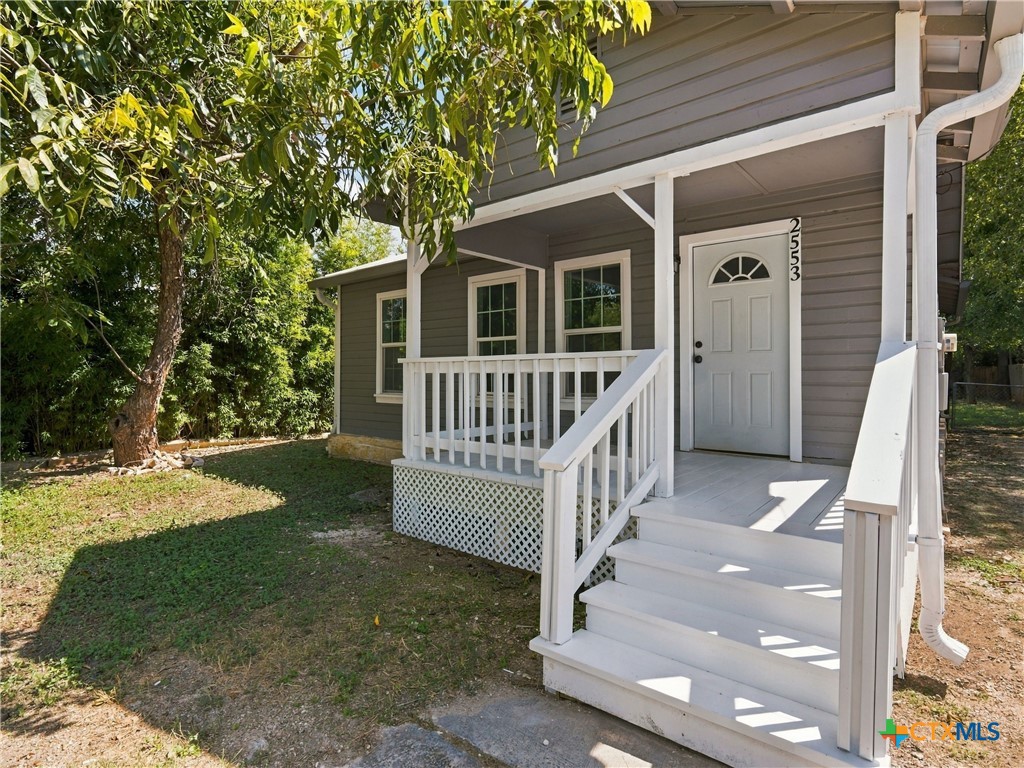 main property photo 4