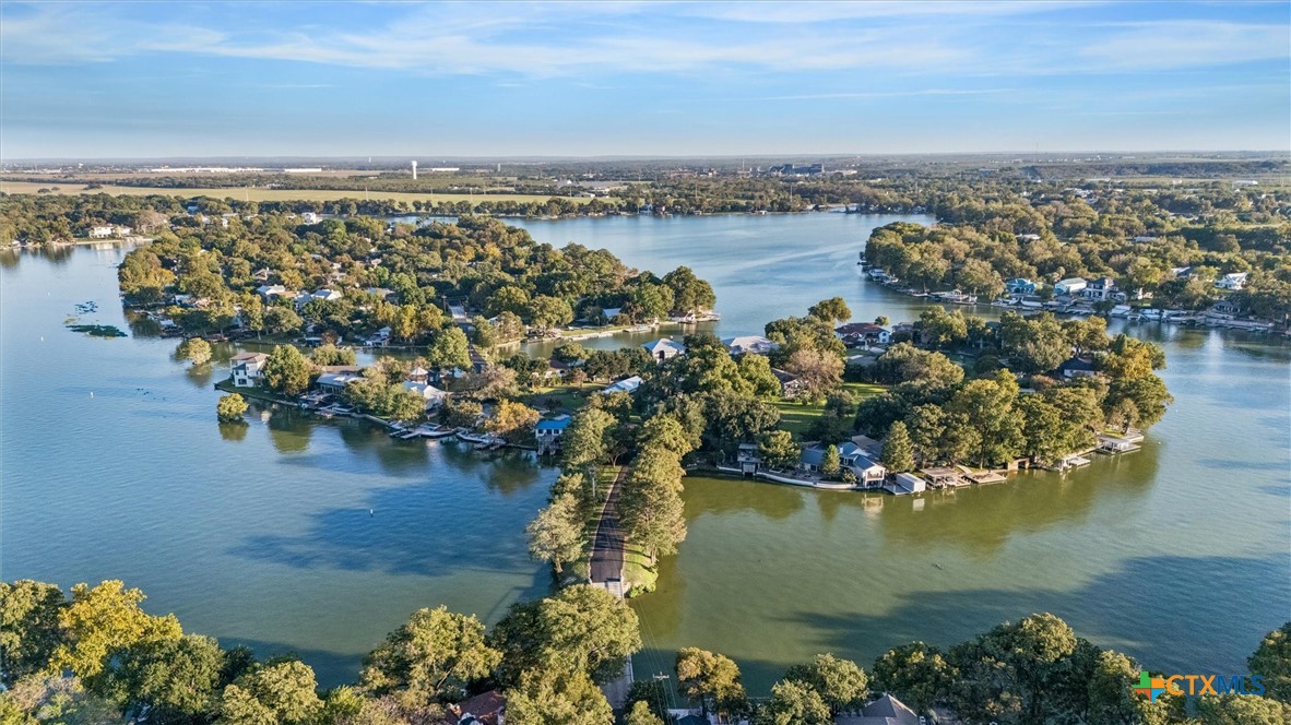 main property photo 44