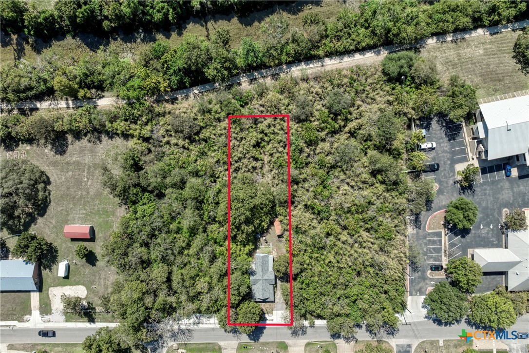 main property photo 10