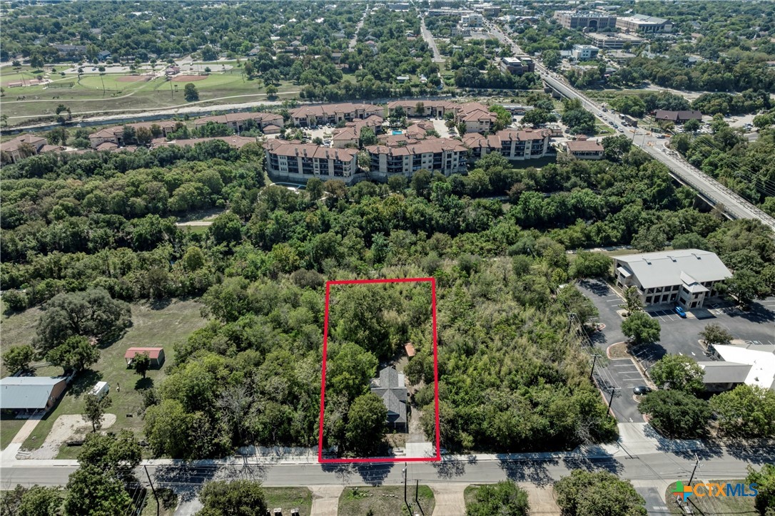 main property photo 7