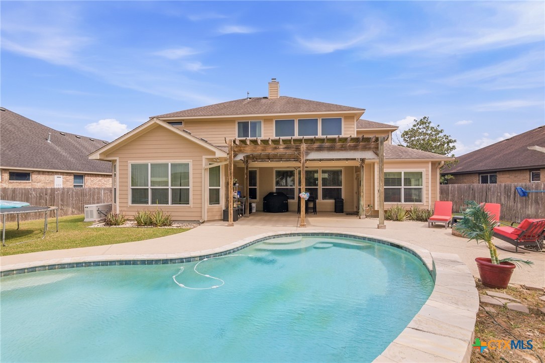 main property photo 36