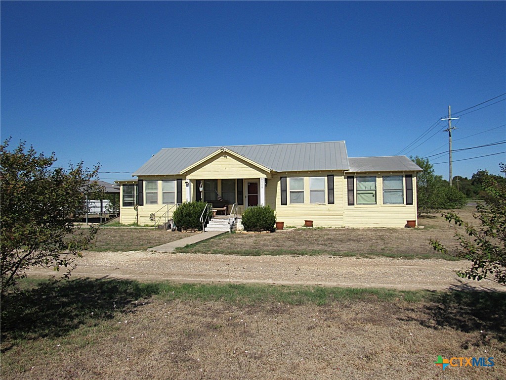 main property photo 41