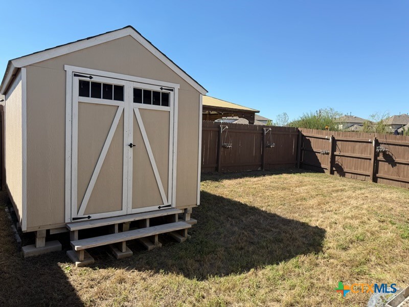 main property photo 37