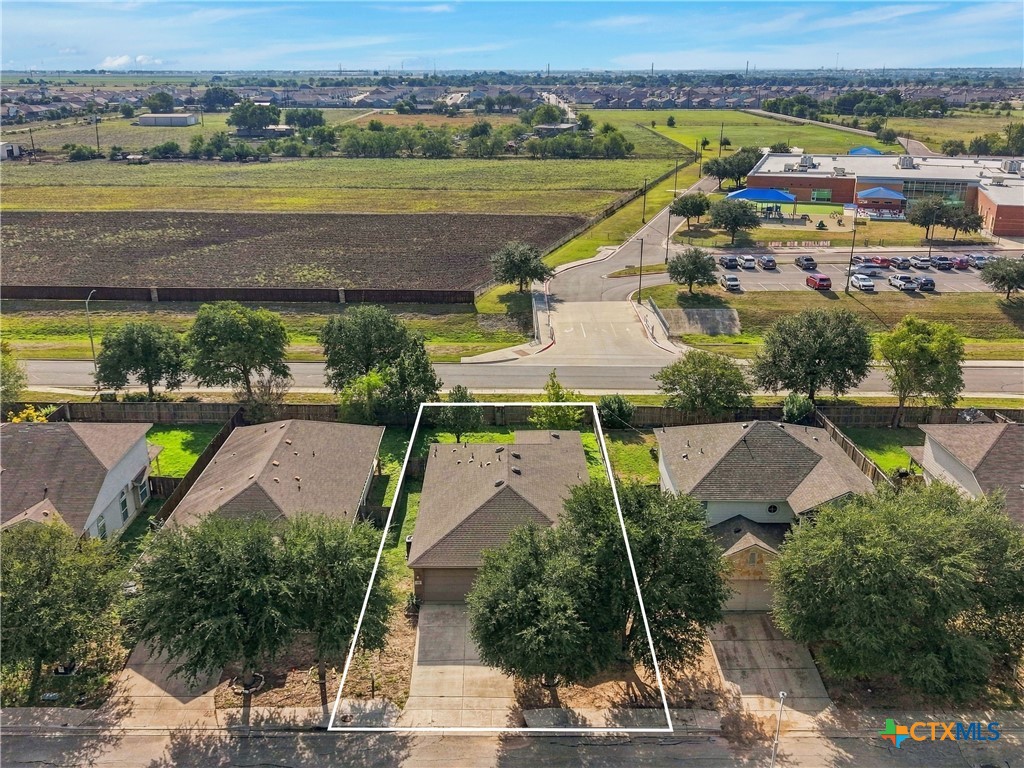 main property photo 25