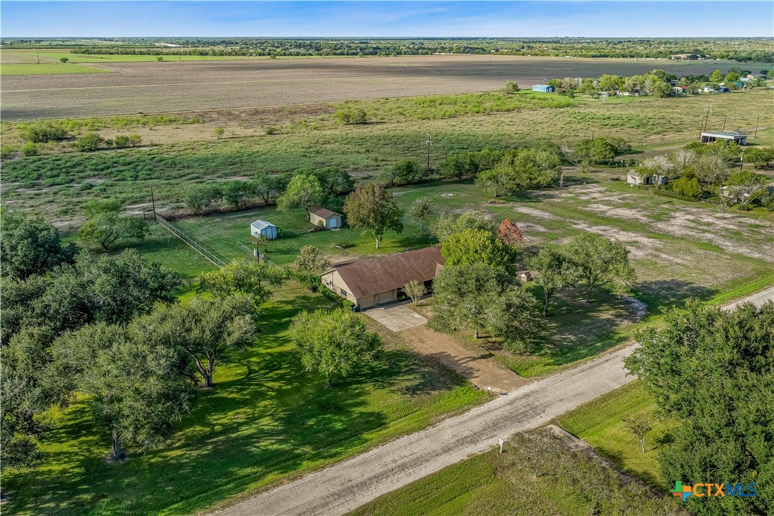 main property photo 10