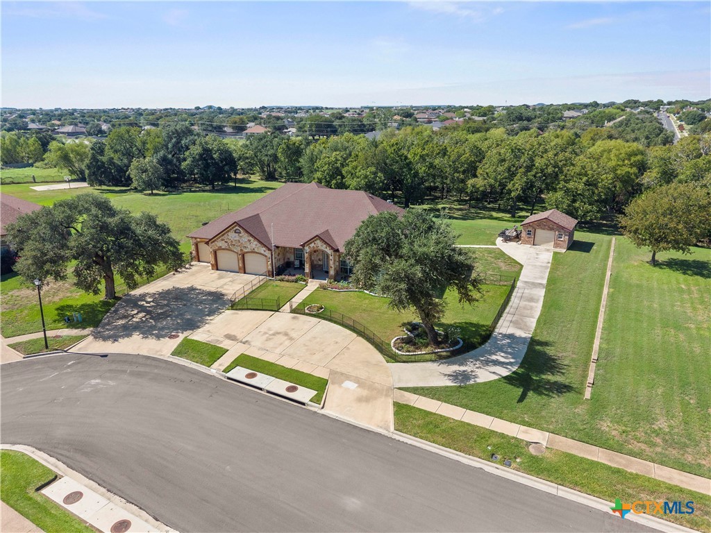 main property photo 42