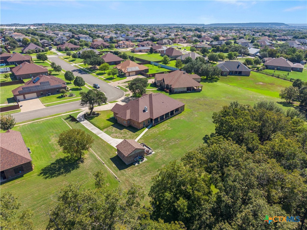 main property photo 45