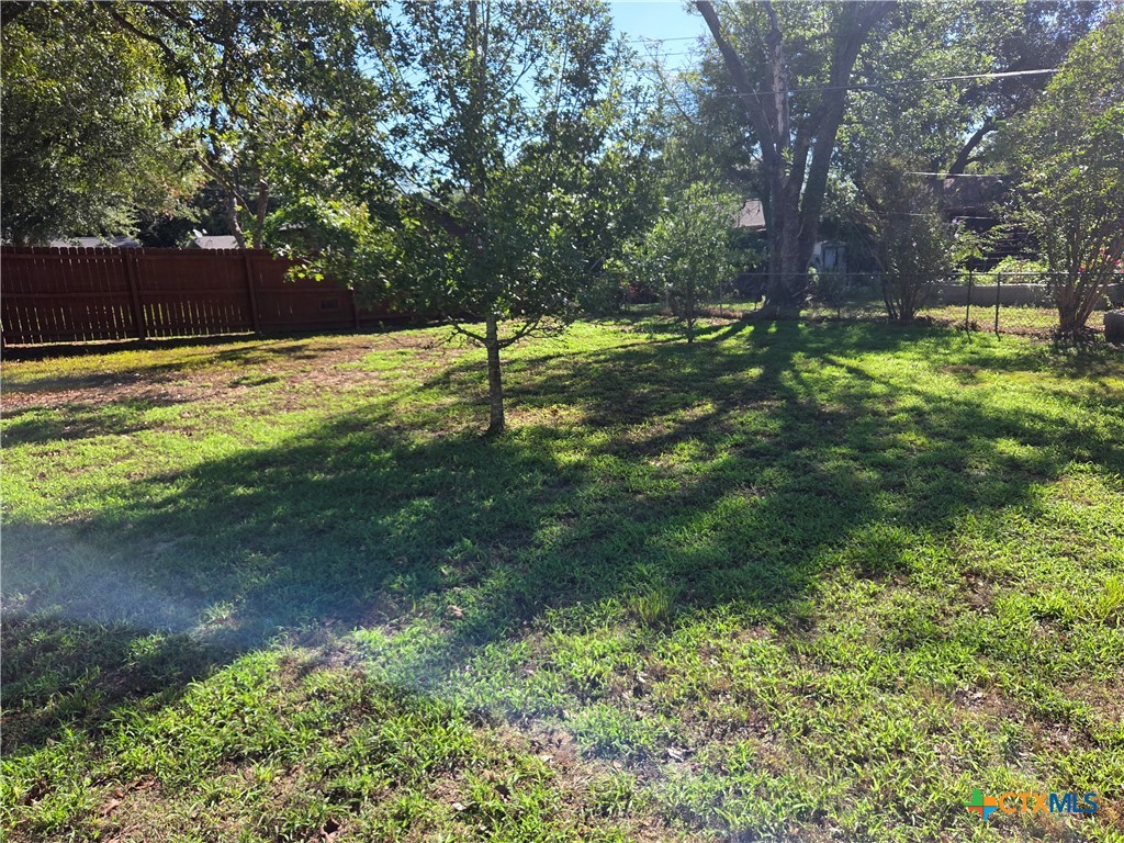 main property photo 10
