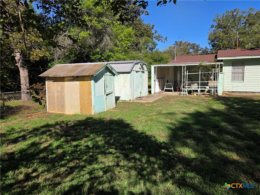 main property photo 7