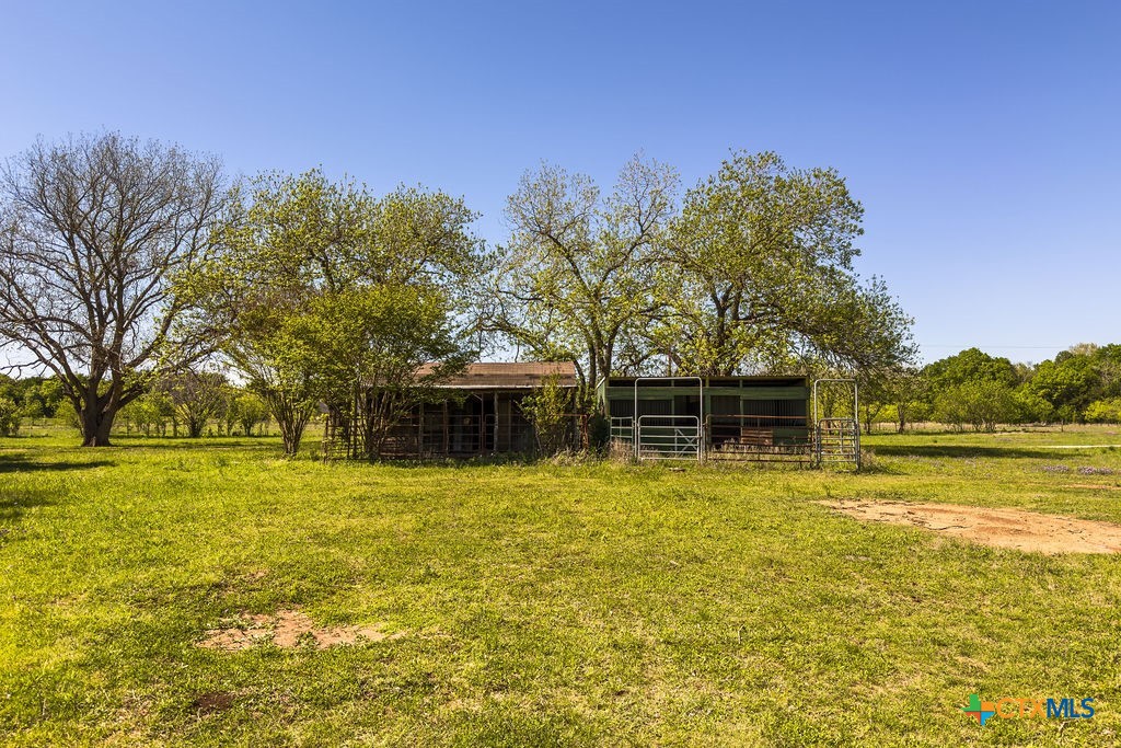 main property photo 13