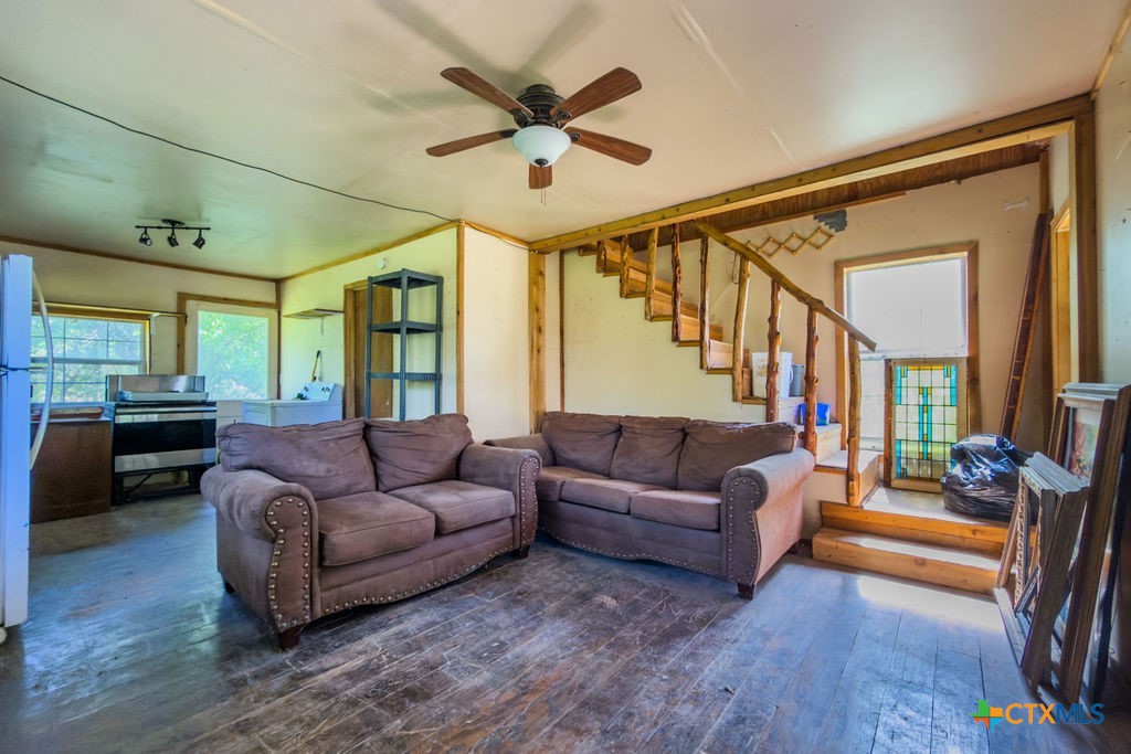 main property photo 45