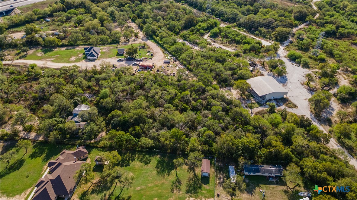 main property photo 16
