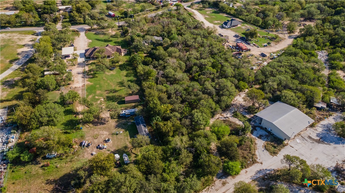 main property photo 17