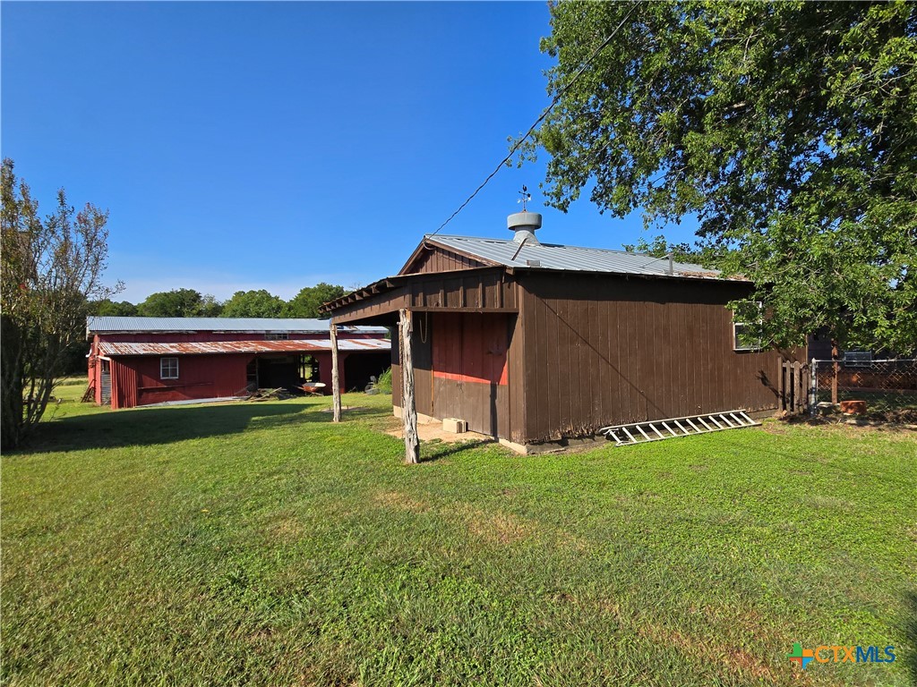 main property photo 5