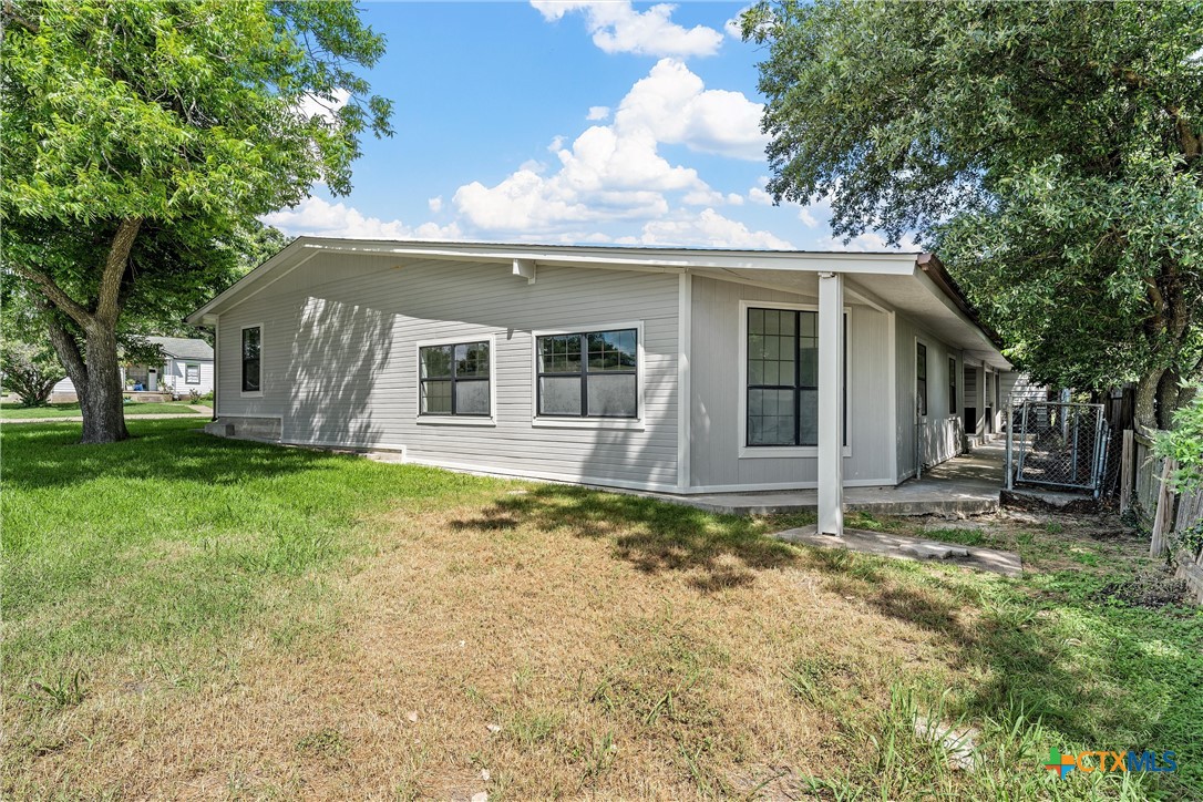 main property photo 23
