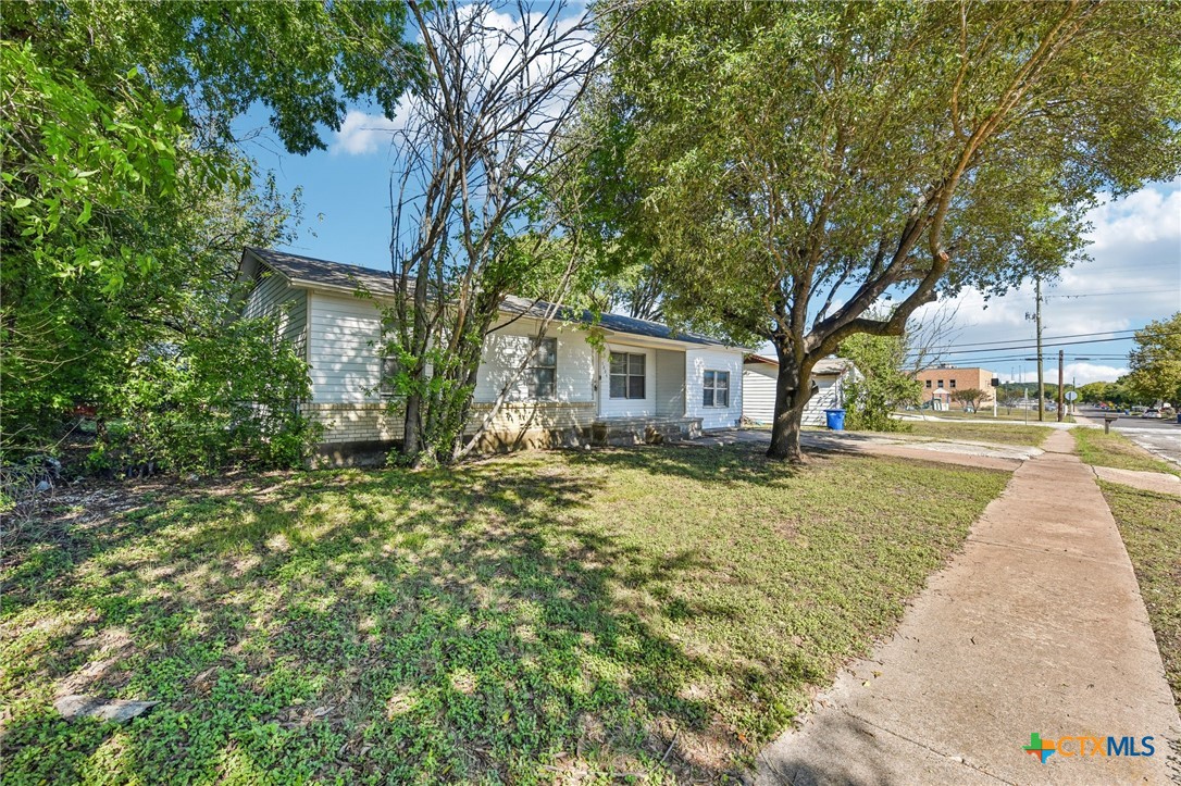 main property photo 3