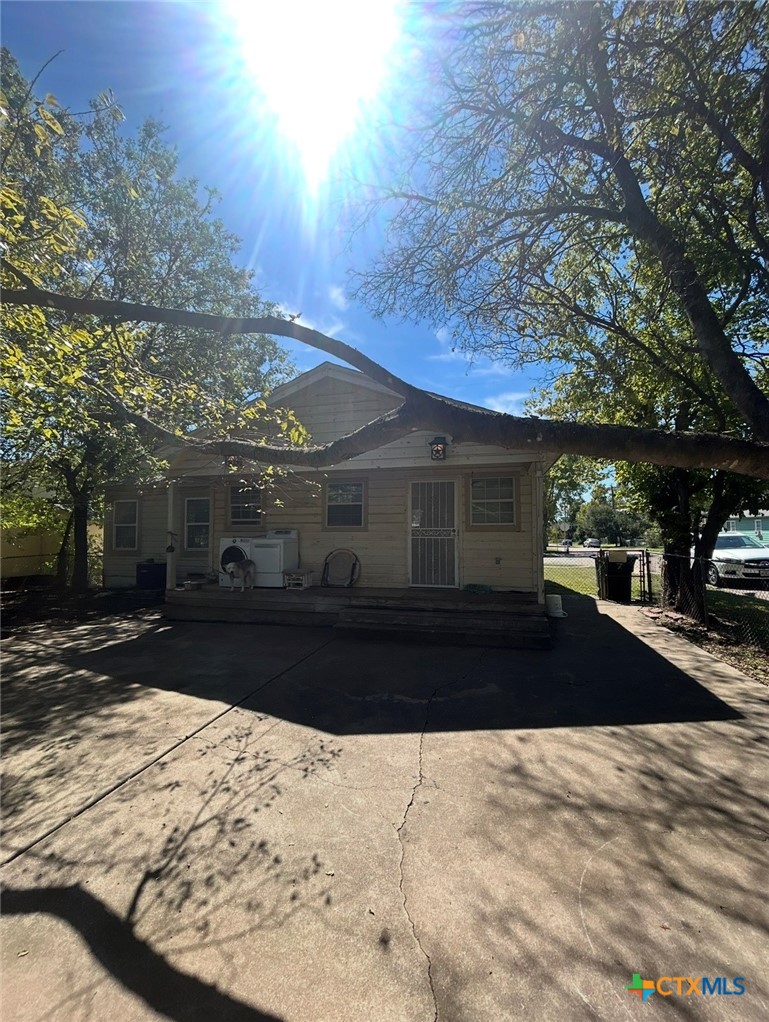 main property photo 10