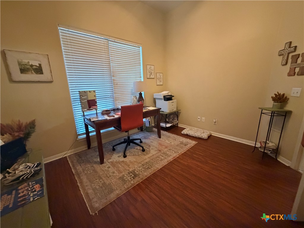 main property photo 27