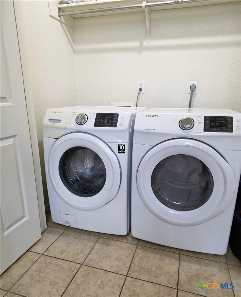 main property photo 25