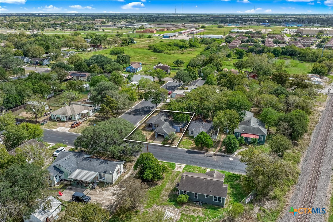 main property photo 20