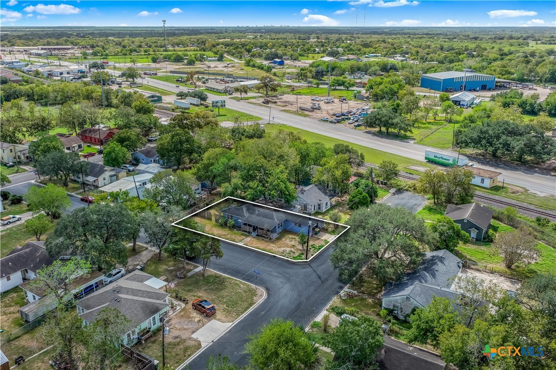 main property photo 4