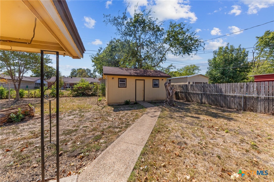 main property photo 21